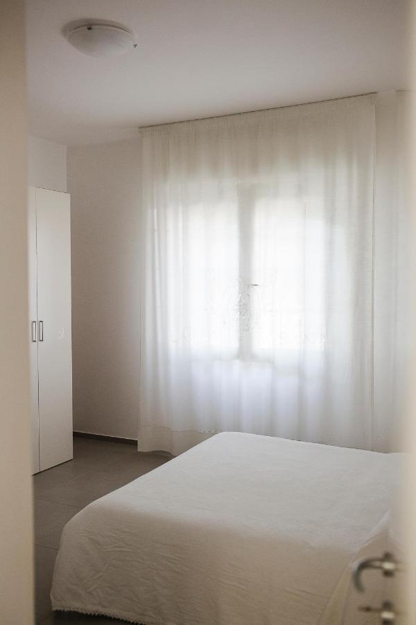 B&B "Al Colle 11" 法诺 外观 照片