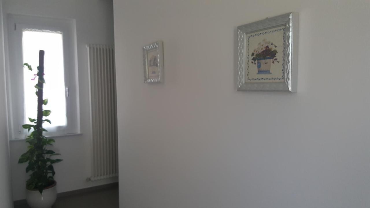 B&B "Al Colle 11" 法诺 外观 照片