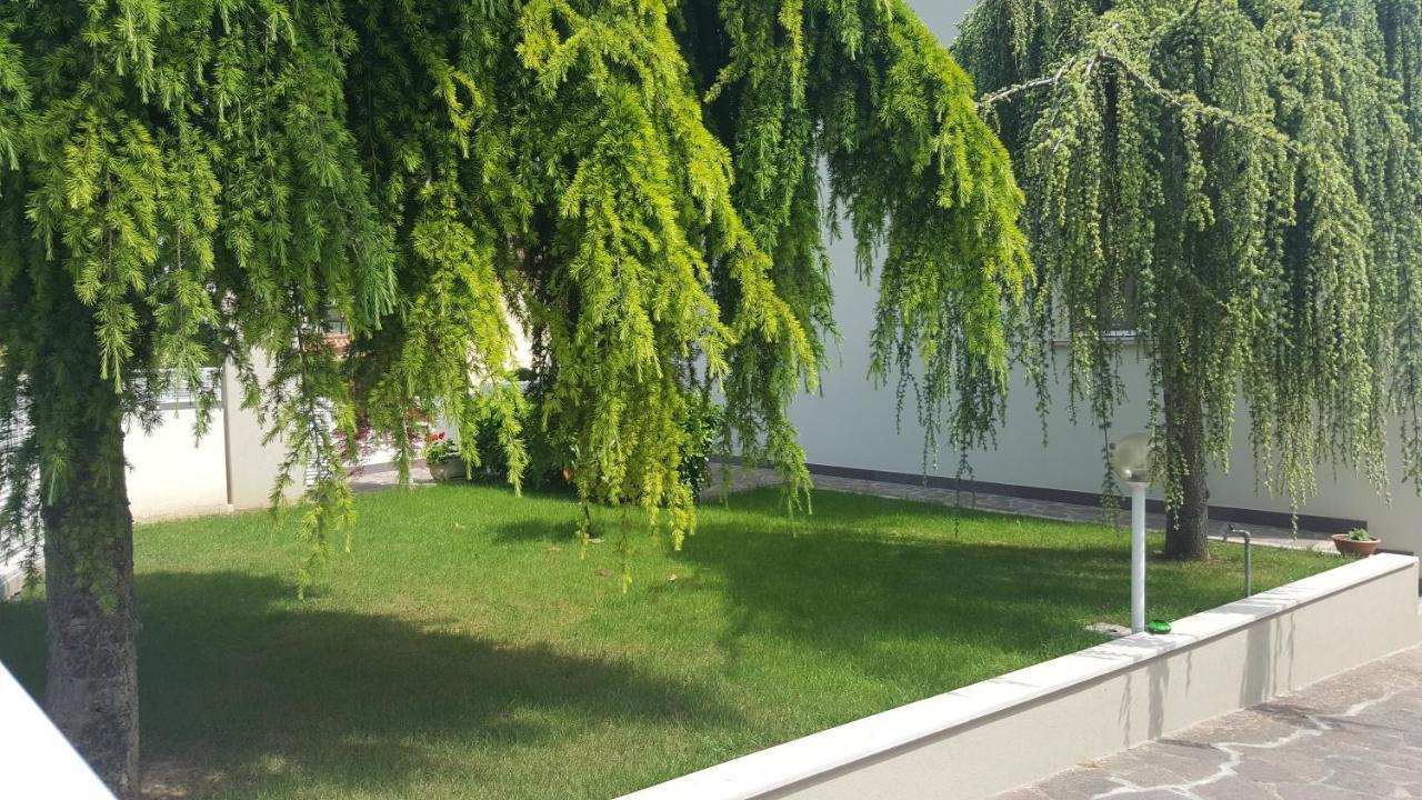 B&B "Al Colle 11" 法诺 外观 照片